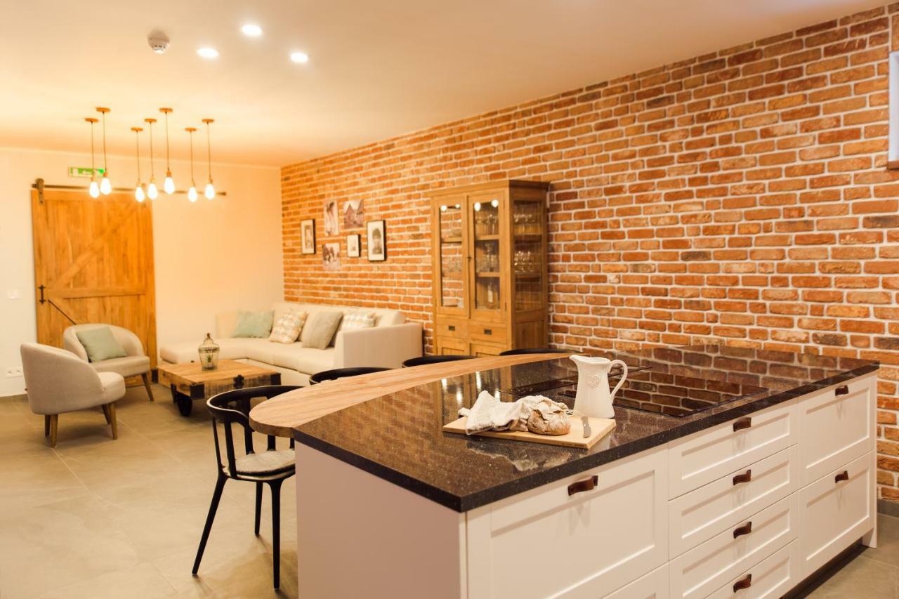 Horvat Family Residence Lucky Ngoại thất bức ảnh